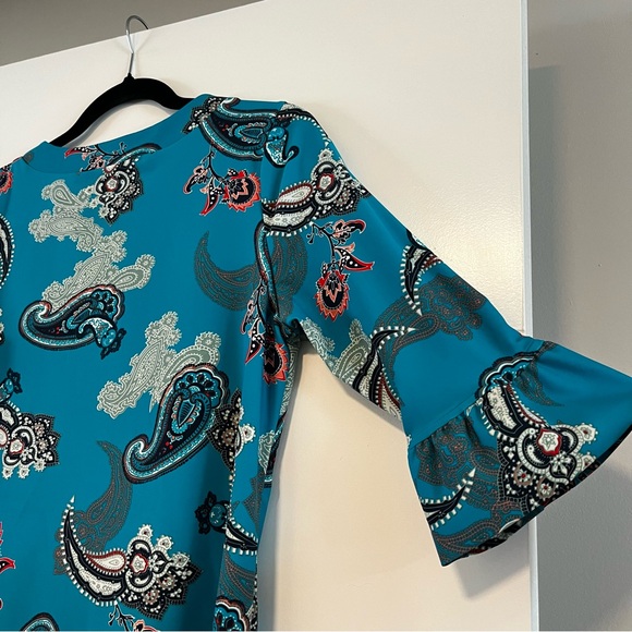 Aryeh | Paisley Dress - Picture 8 of 12